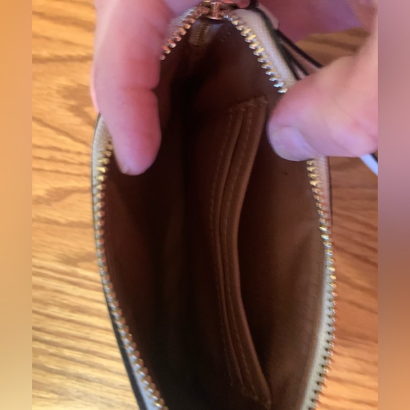 Corner Zip Wristlet - Picture 2 of 4